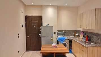Apartment, 1 Bedroom, Smoking | Living area