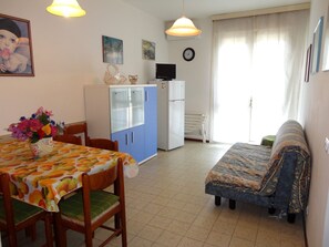Apartment, 1 Bedroom, Balcony, City View | Dining room - Cozy Flat With Balcony (Caorle)