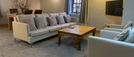 TV, DVD player, offices