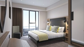 King Room with Waterfront View | Meja kerja, ruang kerja ramah laptop, Wi-Fi gratis, dan seprai linen