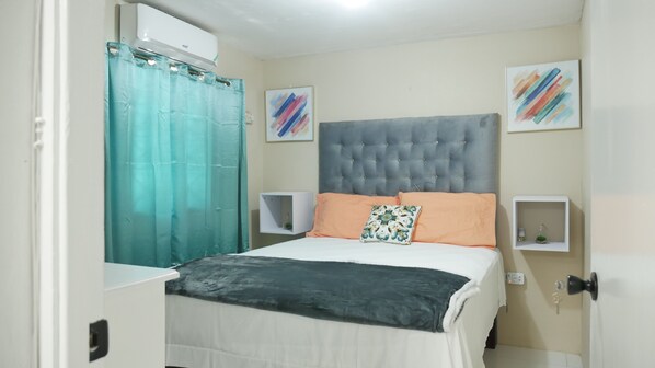 Apartemen | 2 kamar tidur, setrika/meja setrika, Wi-Fi gratis, dan seprai linen