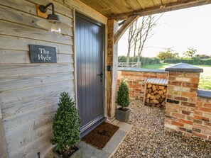 Interior - The Hyde (Stratford-upon-Avon)