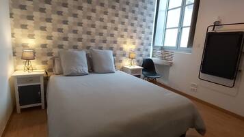 4 chambres, bureau, fer et planche Ă repasser, Wi-Fi gratuit