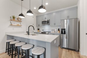 Condo, 3 Bedrooms | Private kitchen | Fridge, oven, coffee/tea maker, toaster - Desert Retreat #73 by RedAwning (St. George)