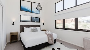 4 habitaciones, wifi gratis y ropa de cama