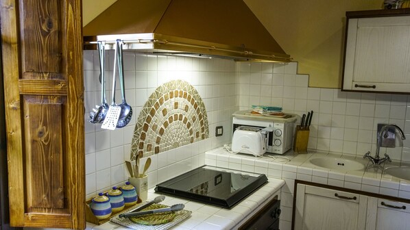 Fridge, microwave, oven, dishwasher - Casa Del Fattore (Monteriggioni)