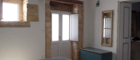 1 chambre, draps fournis