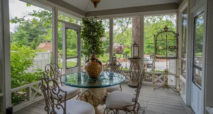 Thanksgiving Dates Open for the First Time in Years!