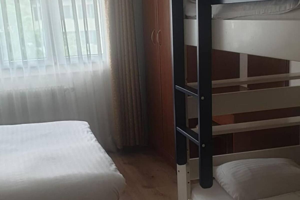 Chambre Quadruple Classique, plusieurs lits, non-fumeur