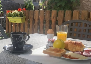 Desayuno buffet incluido todos los días