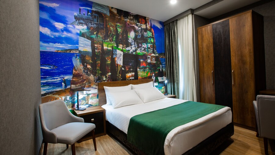Theory Hotel