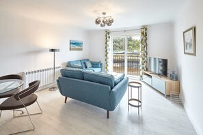 Télévision à écran plat, Netflix, services de streaming