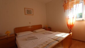 1 camera, Wi-Fi, lenzuola