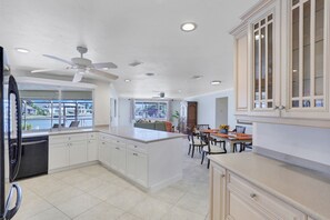 Interior - ISLAND GETAWAY SOUTH FACING LARGE HOME WITH DOCK, KAYAK, BIKES & WIDE WATER VIEW (Marco Island)