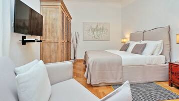 4 Schlafzimmer, Bügeleisen/Bügelbrett, kostenloses WLAN, Bettwäsche