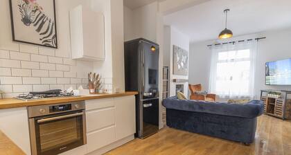 City Gate Garden Lodge