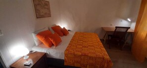 1 Schlafzimmer, Zimmersafe, Reisekinderbett, kostenloses WLAN