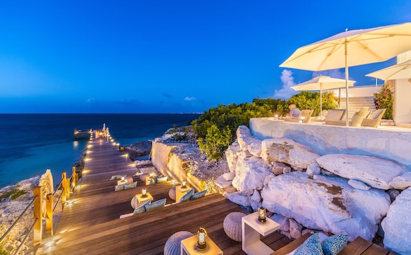 Ocean views - Rock House (Providenciales)