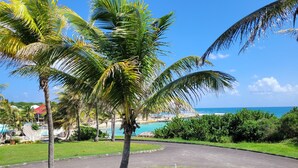 Property grounds - Studio NIKITA-MANGANAO , sea view, swimming pool (Saint-François)
