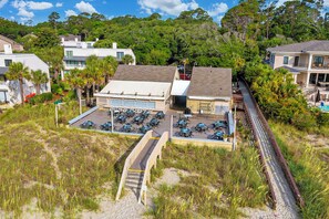 Exterior - STUNNING VILLA WITH GOLF, POOL, & BEACH ACCESS HILTON HEAD (Hilton Head Island)