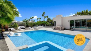 Piscine extérieure, piscine chauffée