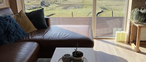 Luxury Cottage | Living area