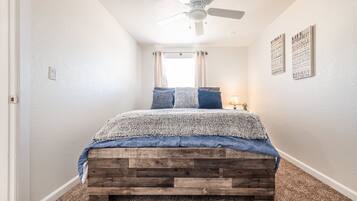 2 habitaciones, tabla de planchar con plancha y wifi gratis
