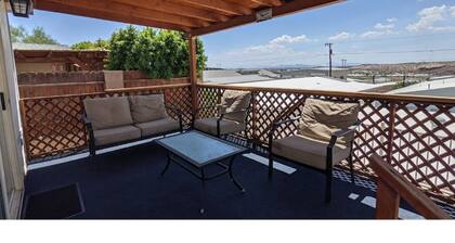 Parker, AZ - Hilltop Hideaway