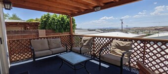 Parker, AZ - Hilltop Hideaway