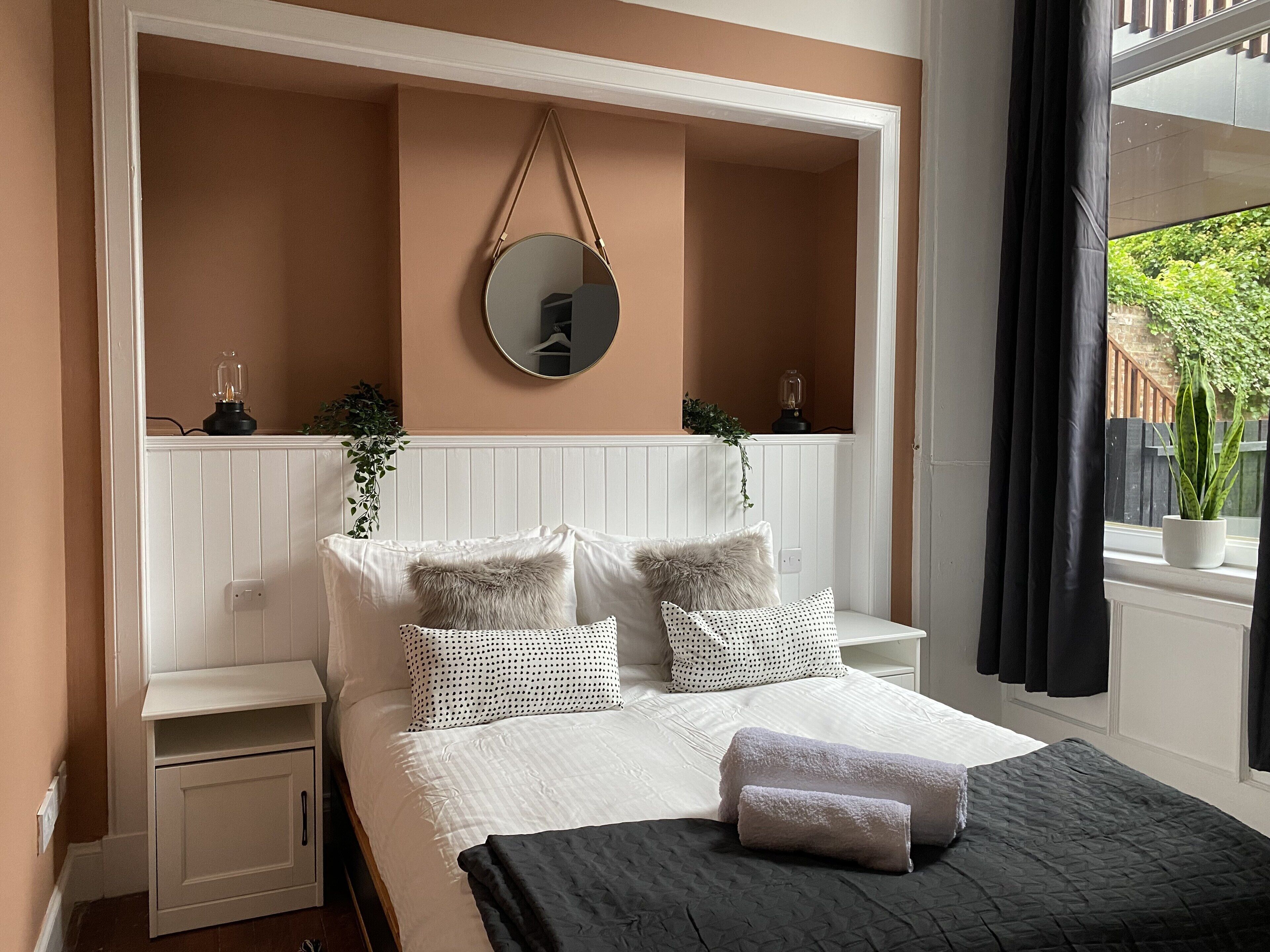 2 Schlafzimmer, Bügeleisen/Bügelbrett, WLAN, Bettwäsche