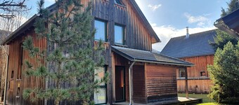 Cozy vacation home 51a. 5 minutes from the Kreischberg cable car.