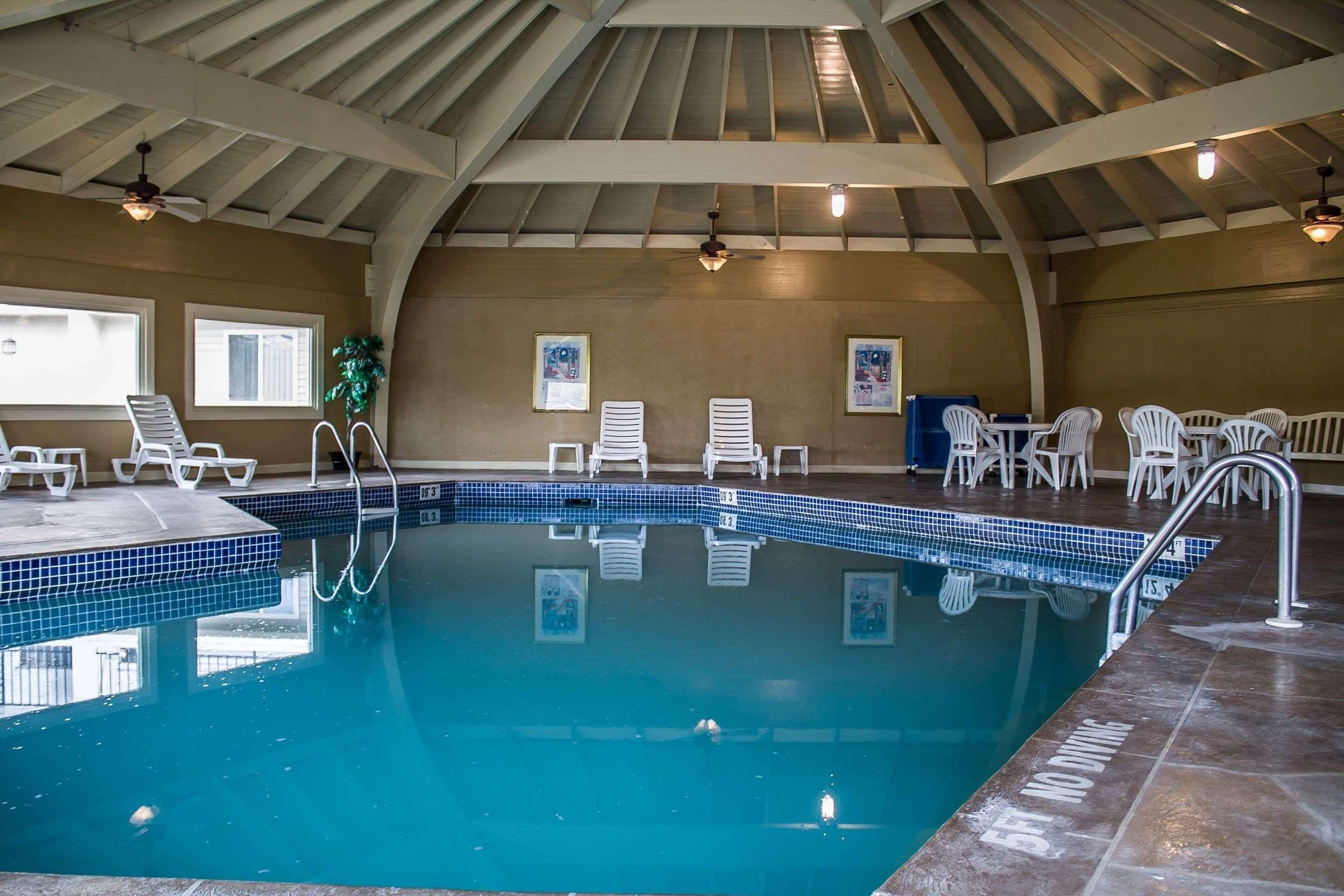 Udendørs pool