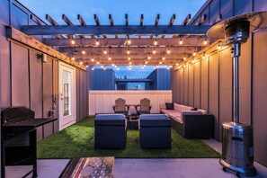 Terrace/patio - Ultimate Game House with Rooftop Terrace (Dallas)