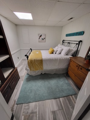 4 soverom, reiseseng for barn, wi-fi (inkludert) og sengetøy