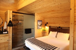 小屋 | 熨斗/熨板、旅行婴儿床、免费 WiFi、床单