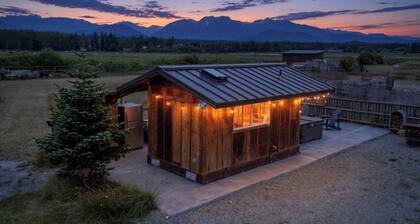 Blue Moon Tiny House | Hot Tub · Sauna · Olympic Views