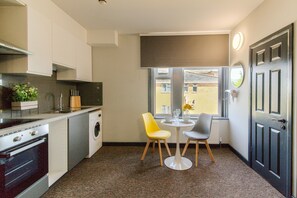 Superior Studio, Private Bathroom (Lighthouse) | Shared kitchen