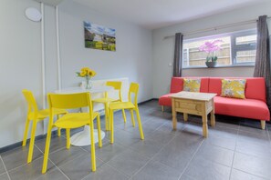 Apartment, Private Bathroom (Cliff) | Lounge