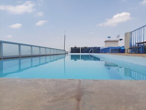 Pool - Beautiful apartment with swimming pool (Nairobi)