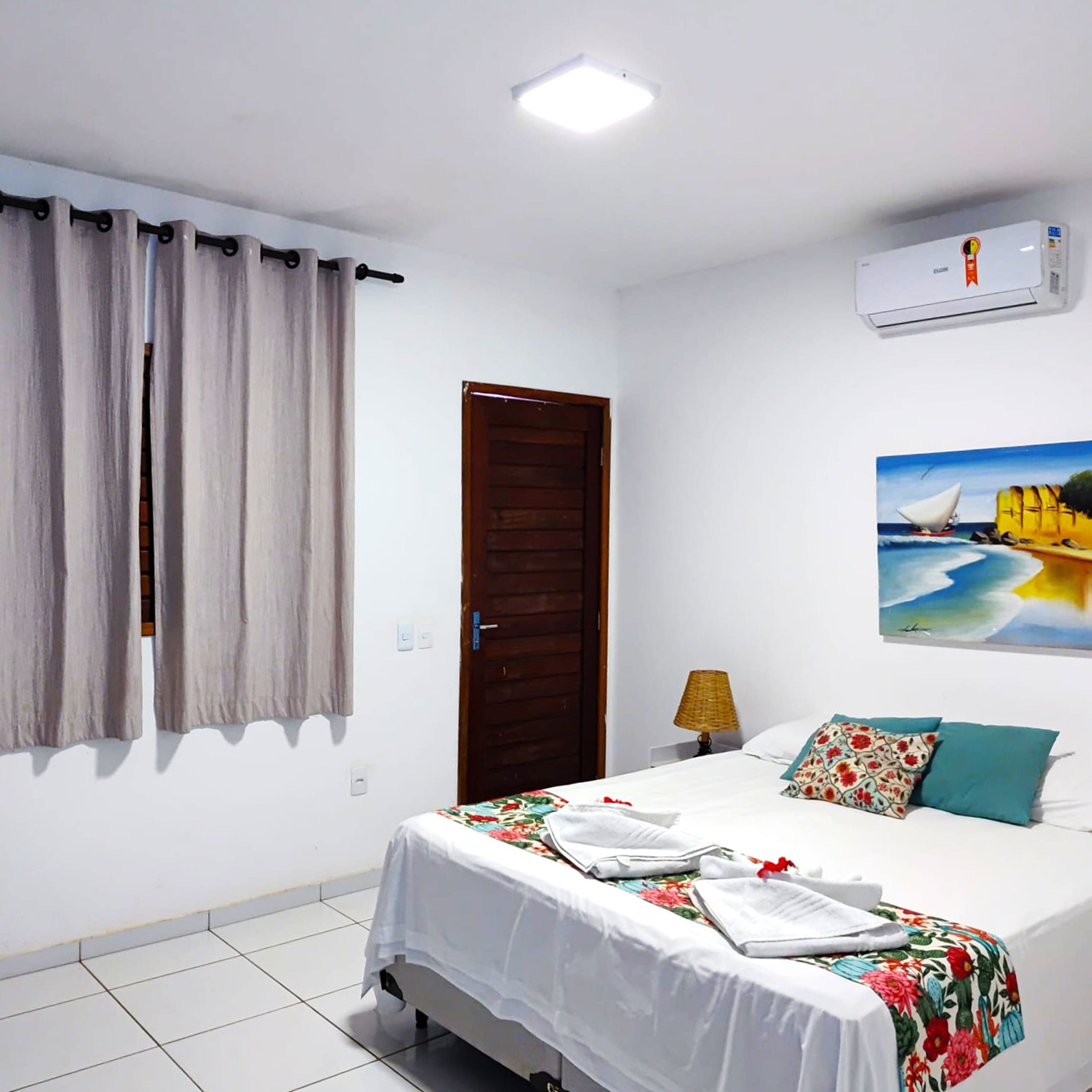 Deluxe Casal | Minibar, free WiFi, bed sheets