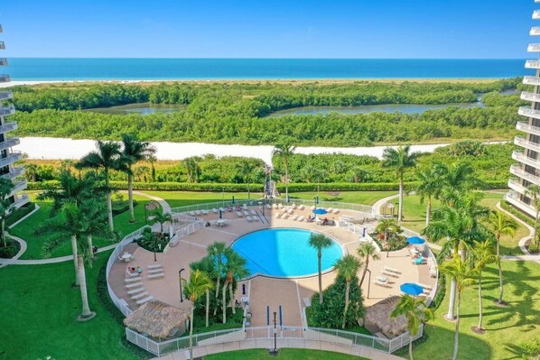 Condo, 1 King Bed with Sofa bed (Beachfront condo with heated pool, gy) | Pool