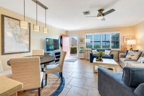 Exterior - F3 1bed/1bath (Sanibel)