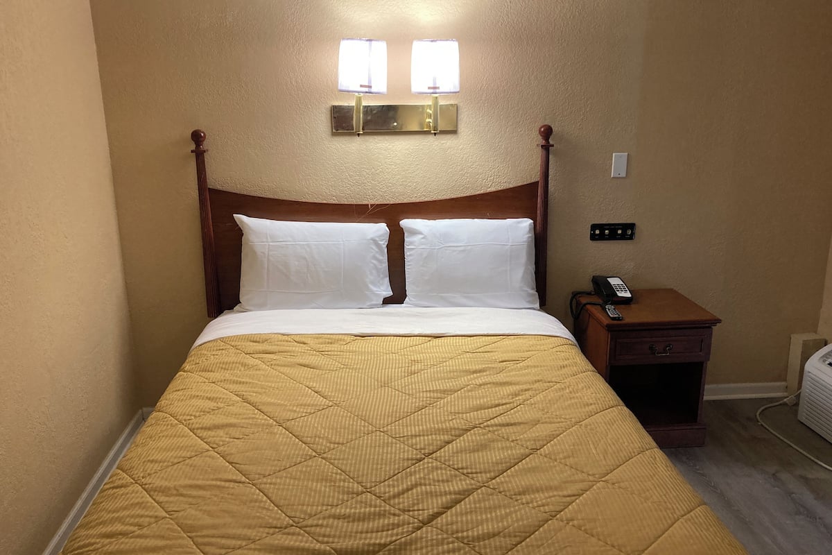 Standard Double or Twin Room, 1 Single Bed