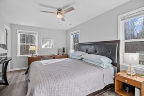 2 chambres, fer et planche à repasser, Wi-Fi gratuit, draps fournis