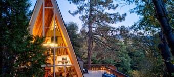A-Frame of Mind  •  Fenced Yard -  Lake Access - AC - Lake View - One-of-a-Kind