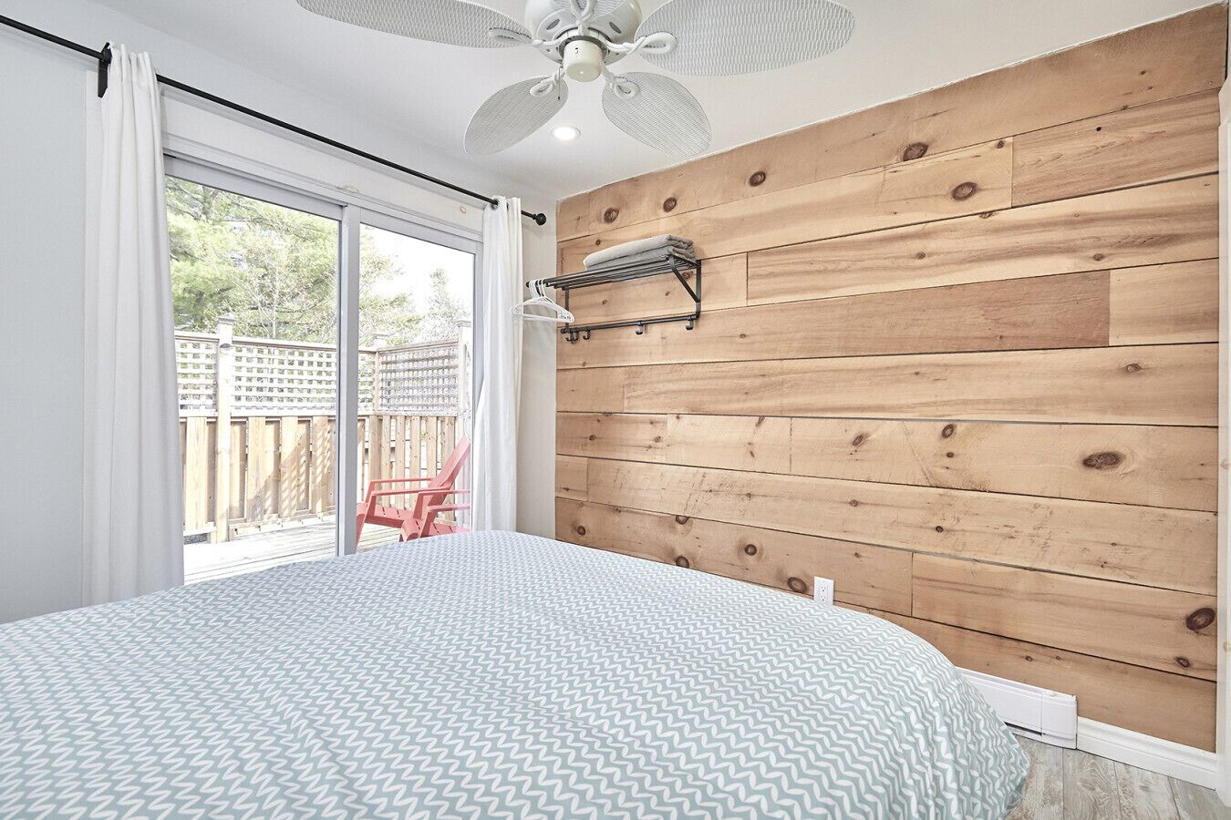 4 Schlafzimmer, Schreibtisch, Reisekinderbett, kostenloses WLAN