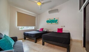 4 bedrooms, desk, iron/ironing board, free WiFi - Beautiful home with private pool (Puerto Vallarta)