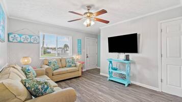 Condo (Misty Harbor Townhome #15) | Exterior