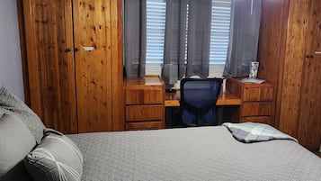 1 chambre, bureau, fer et planche Ă repasser, Wi-Fi gratuit