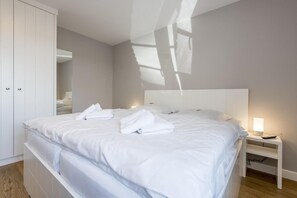 2 bedrooms, WiFi, bed sheets